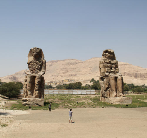 Memnon Koloss by Fotoschlumpfs Abenteuerreisen