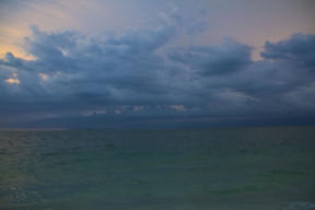 Fotoschlumpfs am Strand von Anna-Maria-Island