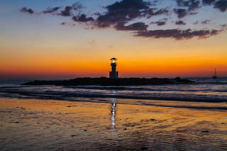 Khao Lak. Leuchtturm im Sonnenuntergang