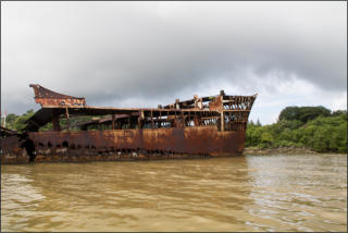 Schiffswrack vor Honduras (c) Fotoschlumpfs Abenteuerreisen