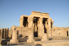 Kom Ombo - by Fotoschlumpfs Abenteuerreisen