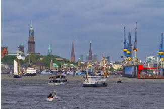 Fotoschlumpfs Abenteuerreisen auf dem Hafengeburtstag