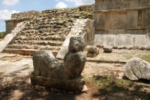 Rundgang in Chichen Itza  Fotoschlumpfs Abenteuerreisen