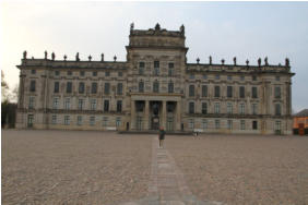 Fotoschlumpfs Abenteuerreisen im Ludwigsluster Schlosspark