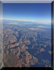 Fotoschlumpfs Abenteuer fliegt ber den Grand Canyon